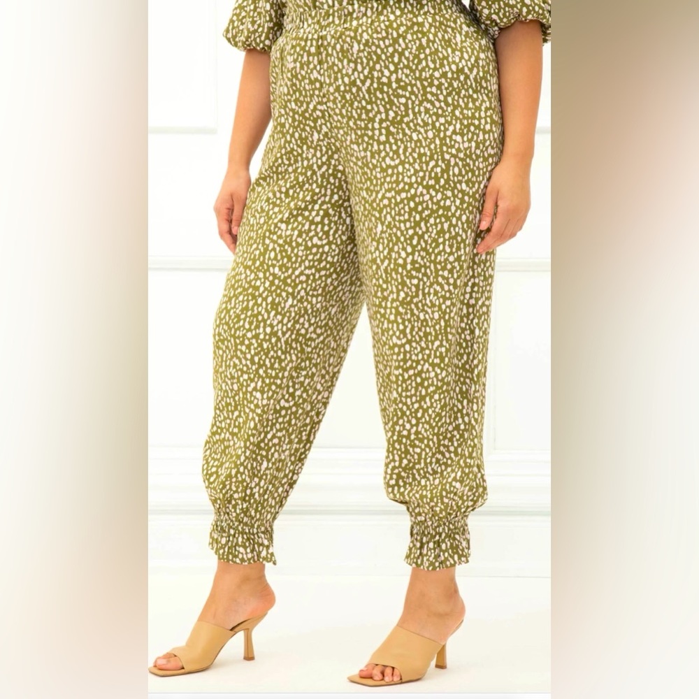 ELOQUII ruffle legged pants.
